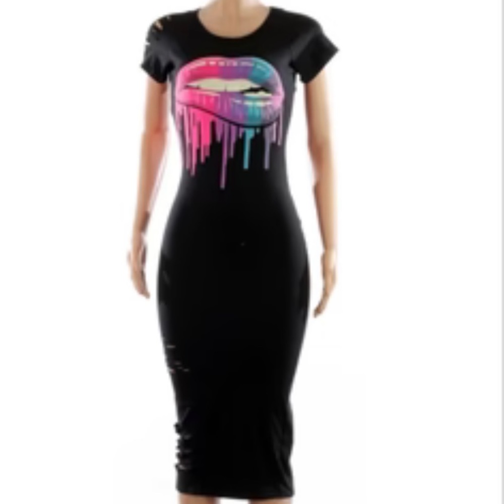 Dripping Lips Fitted Maxi Dress